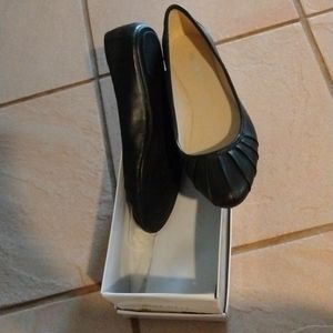 Nine West flats size 6.5